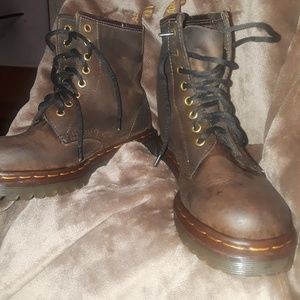 Brown leather Dr. MARTIANS.